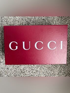 Authentic Gucci Burgundy Shoe Box Empty w/ Tissue Paper Logo Packaging